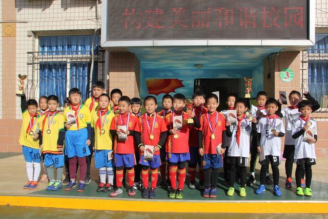 伊朗总统纽约联合国大会遭抗议，背后暗流涌动